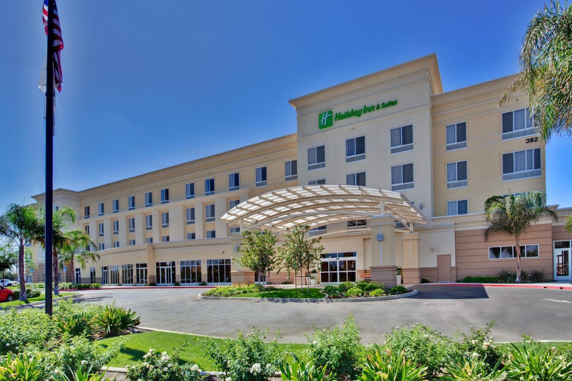 Holiday Inn & Suites Bakersfield By Ihg Esterno foto