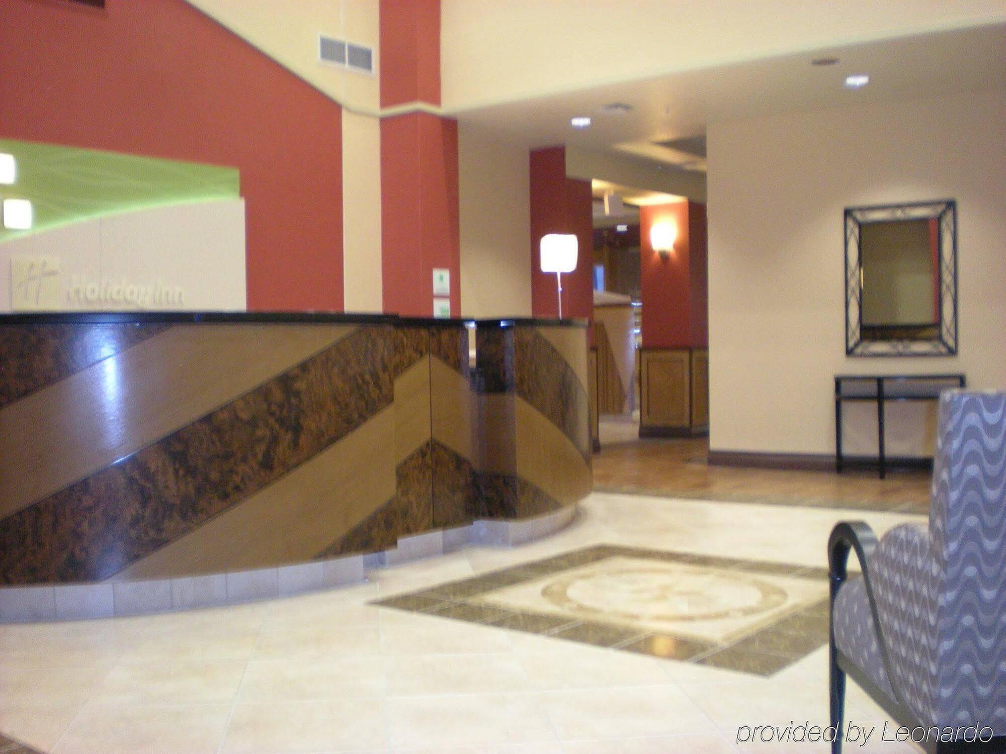 Holiday Inn & Suites Bakersfield By Ihg Esterno foto
